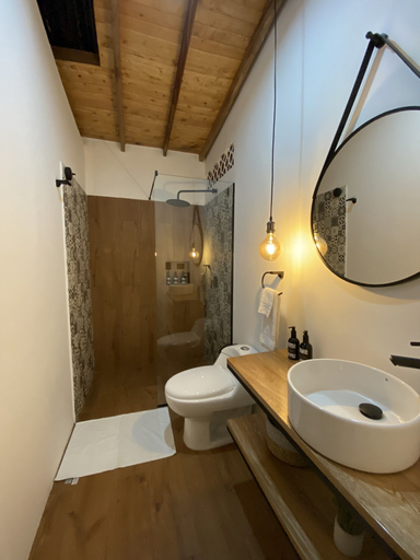 Bathroom 3, Casa Medallo, Medellín