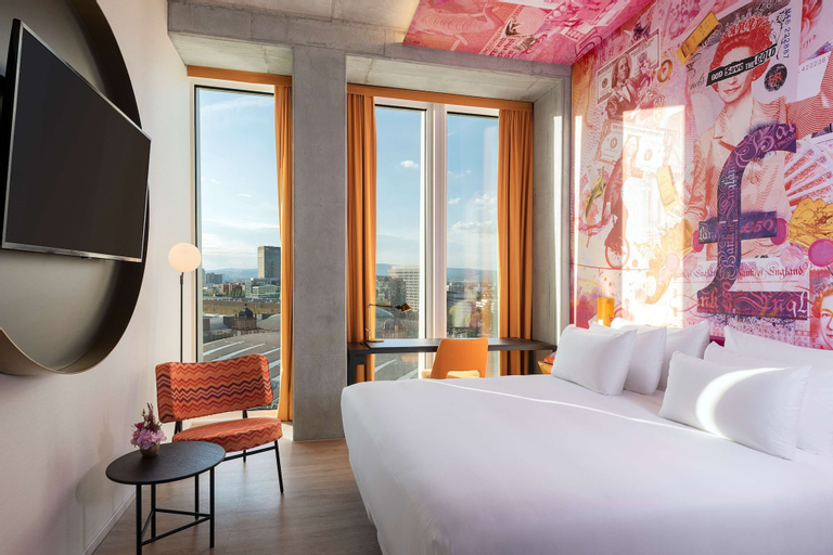 Bedroom 23
