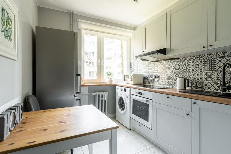 Others 5, RentPlanet - Apartament Żytnia, Środa Śląska
