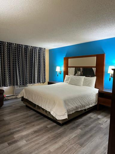 Bedroom 3, Mountain Inn, Dickinson