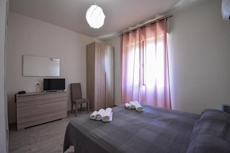 Bedroom 8