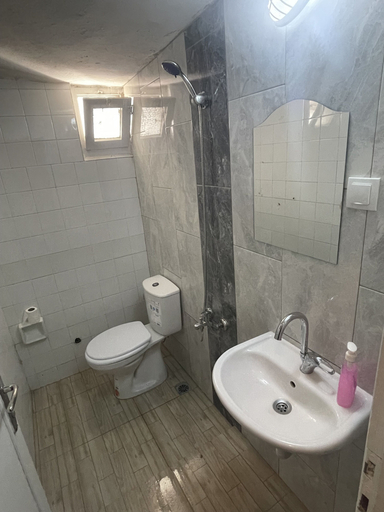 Bathroom 5, Ersoy Ak Pansiyon, Antalya