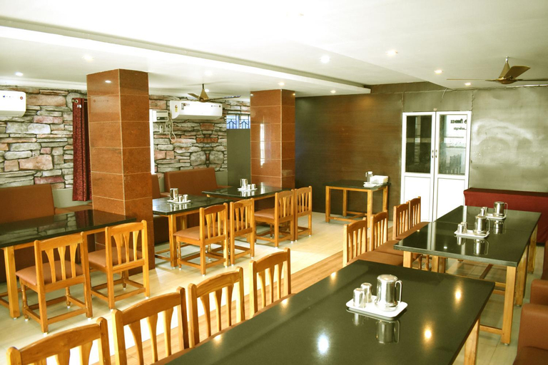 Food & Drinks, Hotel Apple Park Inn, Tiruchirappalli