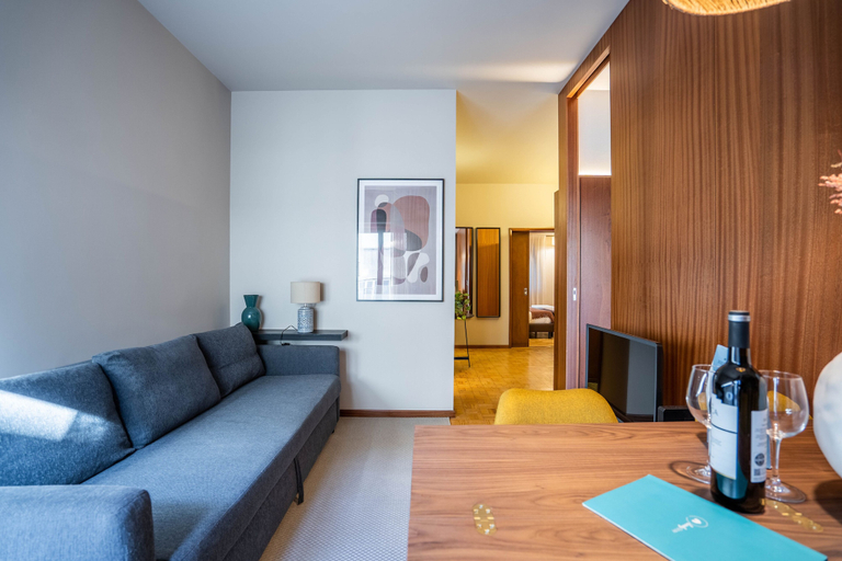 Others 4, Firmeza388 Charming Flats, Porto