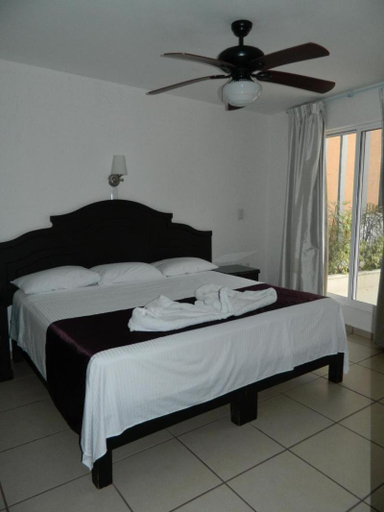 Bedroom 2, Hotel Terrazas Inn, Tlayacapan