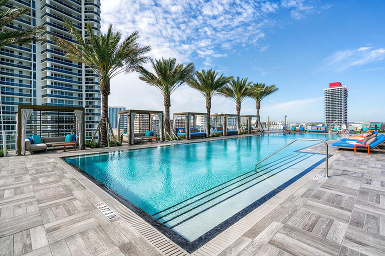 Sport & Beauty, Luxurious Hyde Resort Apartments, Broward