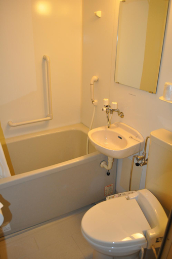 Bathroom 2, Kochi Ryoma Hotel, Kōchi