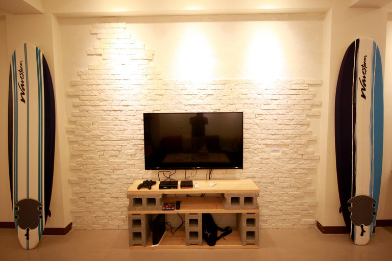 Shared lounge/TV area 5, Travel J, Taitung