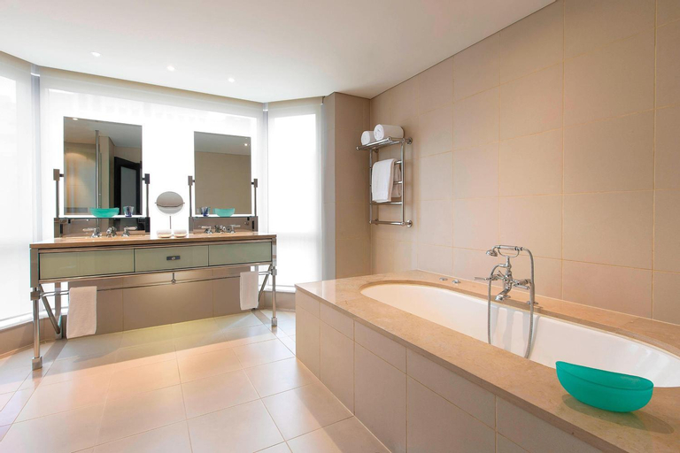 Bathroom 9