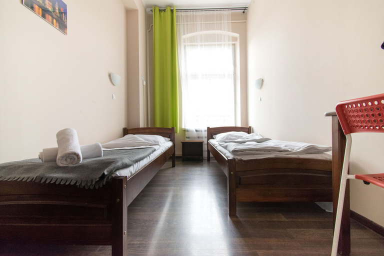 Bedroom 2, Royal Hostel, Środa Śląska