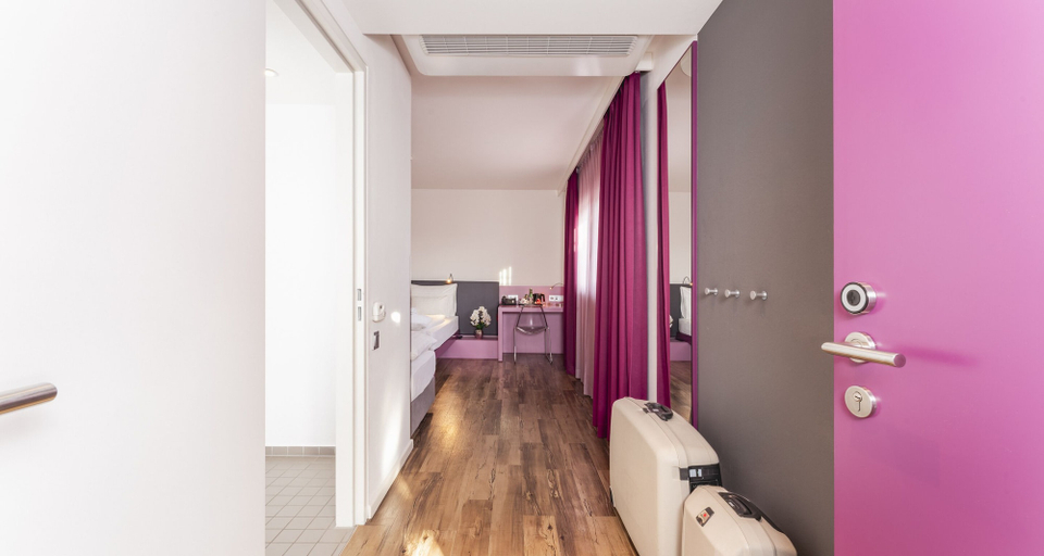 Bedroom 5, PLAZA INN Graz Messe, Graz