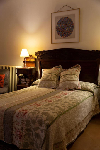 Others 5, 1900 B&B Terrassa, Barcelona