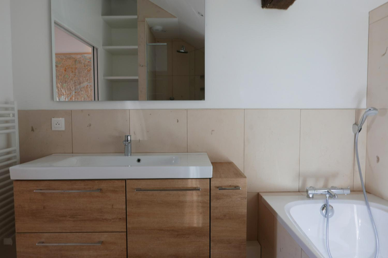 Bathroom 3, Apartments Cosy, Paris