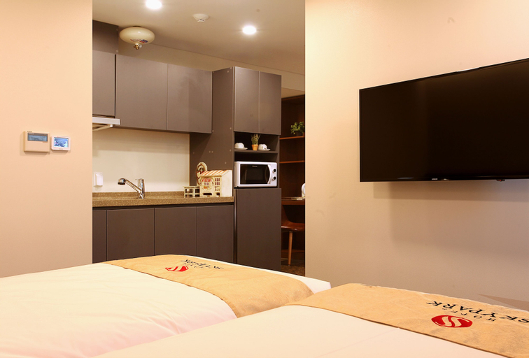 Bedroom 9