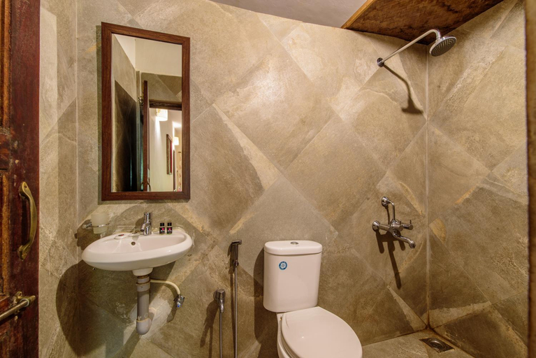 Bathroom 5, Little India Beach Cottages, North Goa