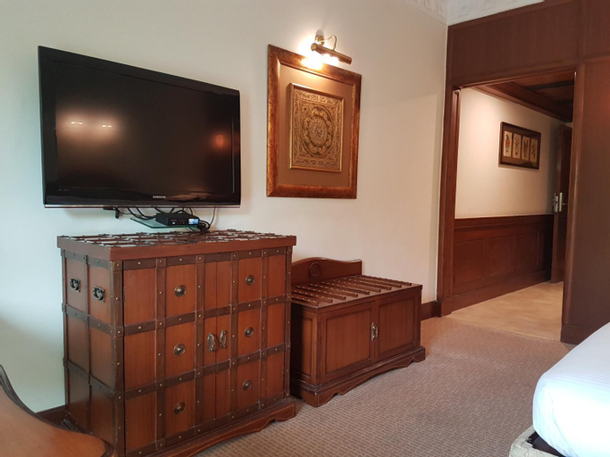 Bedroom 3, The Palms Town & Country Club - Resort, Gurgaon