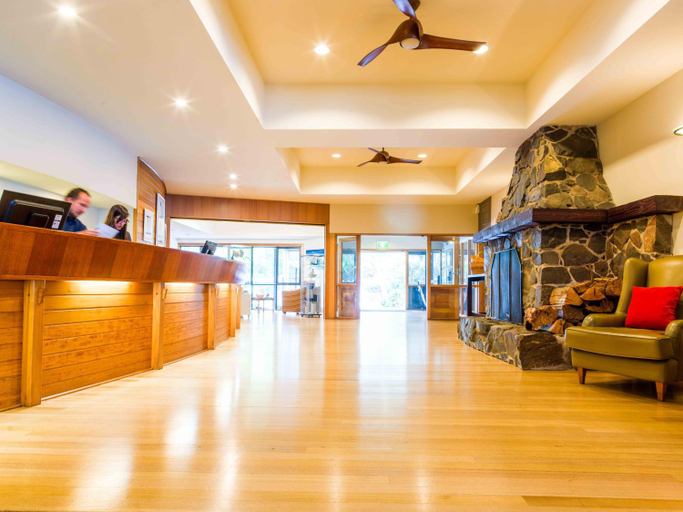Public Area 3, Freycinet Lodge, Glamorgan-Spring Bay