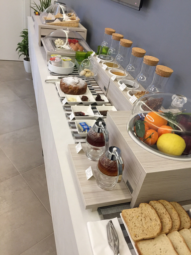 Food & Drinks 5, Serre Alte Landscape luxury Rooms, Macerata