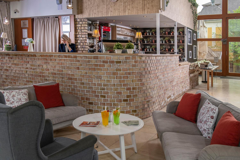 Public Area 2, Tunderkert Hotel Noszvaj, Eger