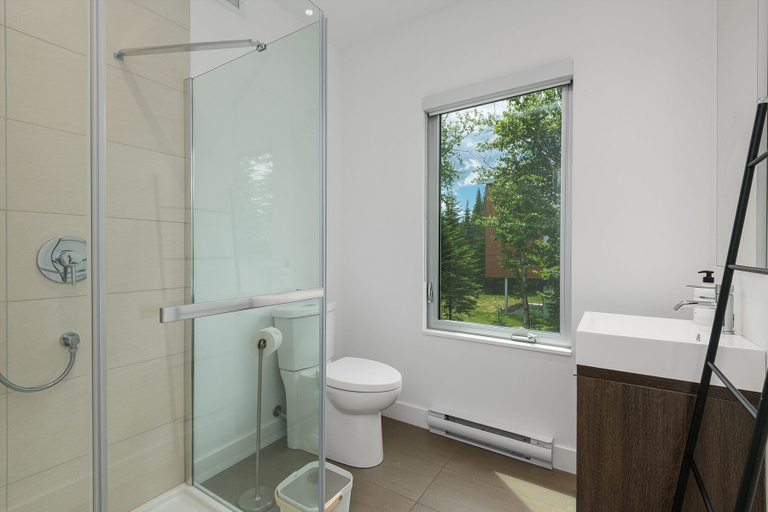 Bathroom 3, Les Chalets Forêt, Charlevoix