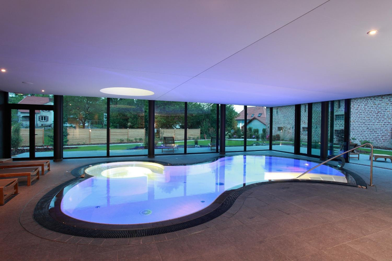 Others 3, L'auberge Du Cheval Blanc et Spa, Bas-Rhin