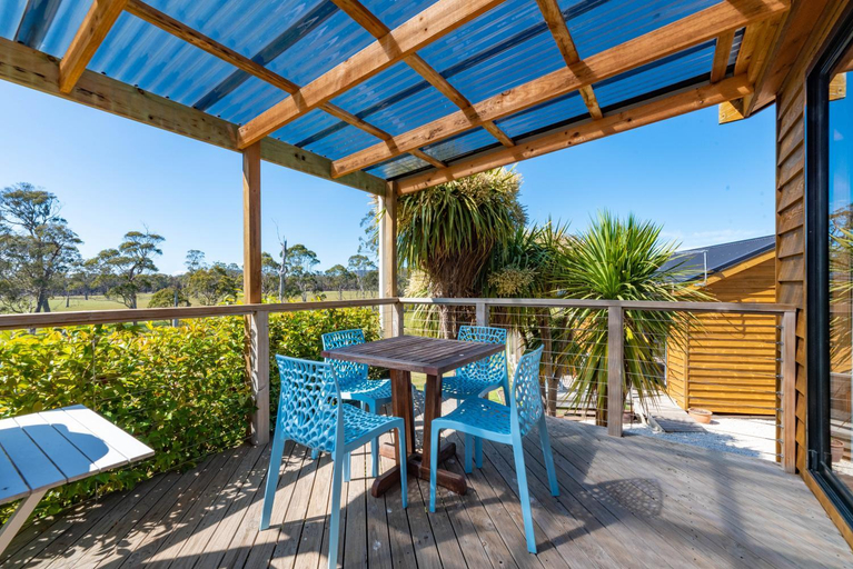 Others 3, Hazelcreek Cottages, West Tamar - Pt B