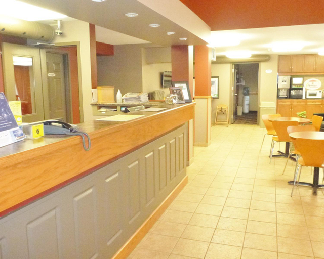 Public Area 2, Super 8 by Wyndham Sault Ste Marie On, Algoma