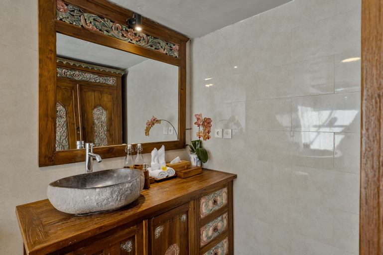 Bathroom 6