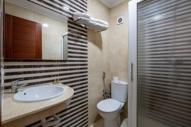 Bathroom 4, Hotel Etoile Du Nord, Tanger-Assilah