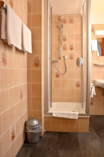 Bathroom 4, Bayerischer Hof, Bodenseekreis