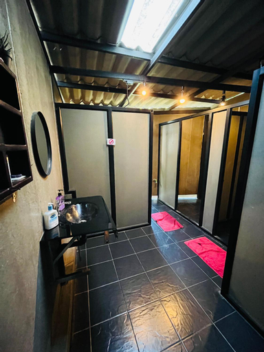 Bedroom 2, 84 Gallery - Hostel, Muang Chiang Mai