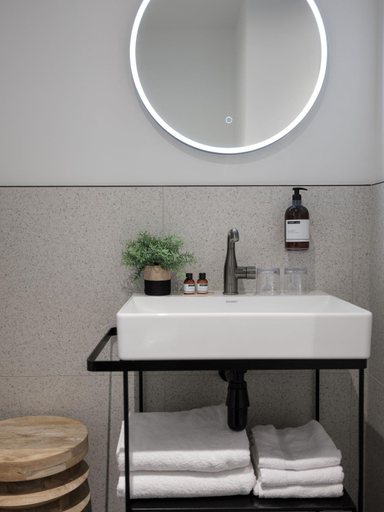 Bathroom 3, Maisons du Monde Hotel & Suites Nantes, Loire-Atlantique