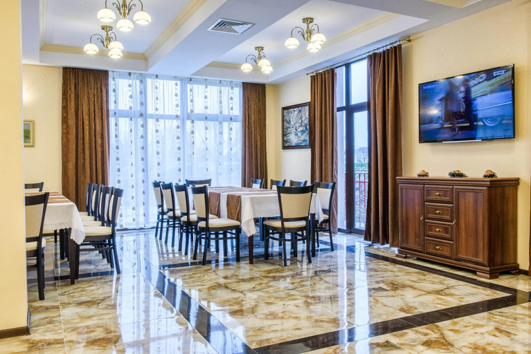 Food & Drinks 5, Park-Hotel Yambol, Yambol