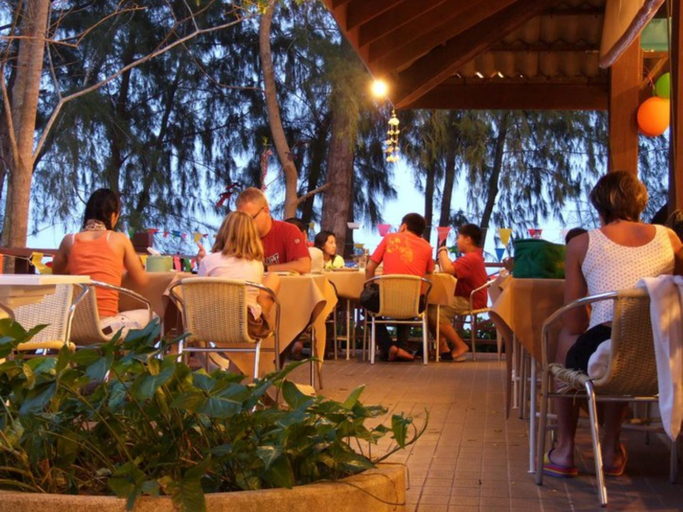 Food & Drinks 5, Bayview Beach Resort Baan Grood, Bang Saphan