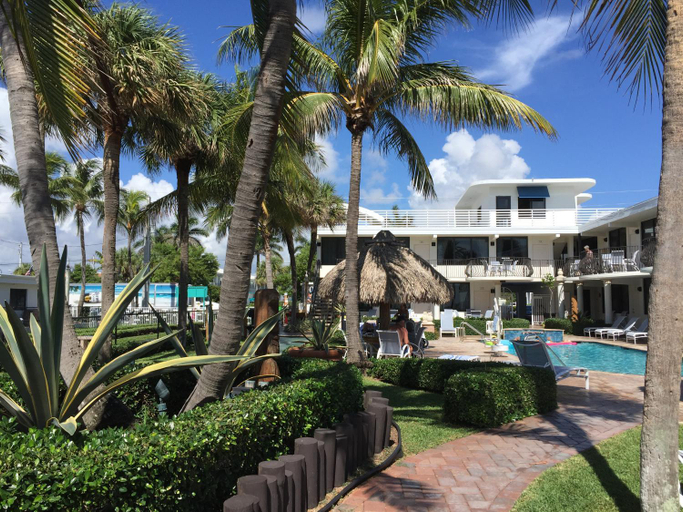 Exterior & Views 1, High Noon Beach Resort, Broward