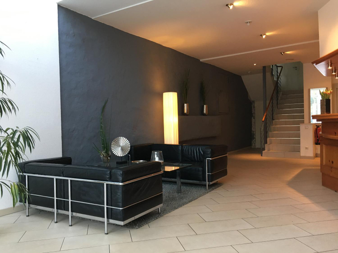 Public Area 2, Weinhotel Romerbad, Lippe