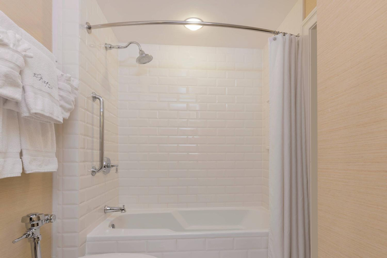 Bathroom 4
