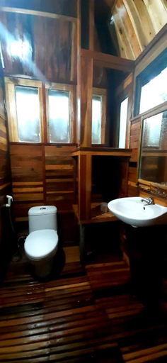 Bathroom 3, Green Bamboo Lodge, Tân Phú