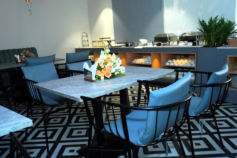 Food & Drinks 4, Hotel Kyzen - Hitec city, Hyderabad, Hyderabad