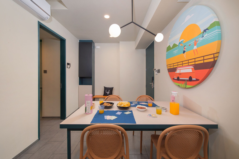 Dining Room 24