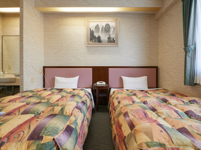 Bedroom 3, Gamagori Hotel, Gamagōri