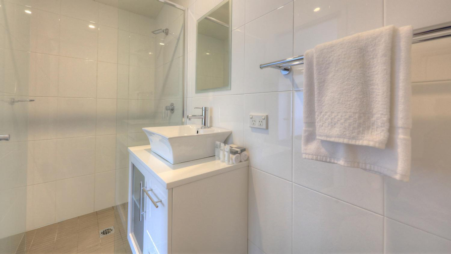 Bedroom 3, Snowgoose Apartments, Snowy River