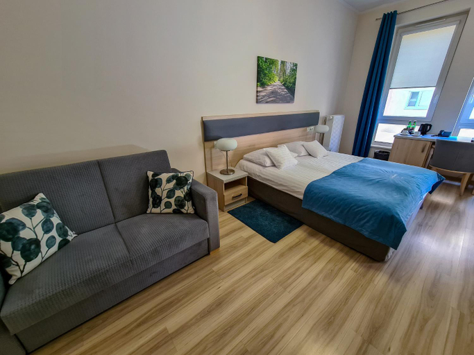 Bedroom 2, Antoninska Hotel & Apartamenty, Leszno