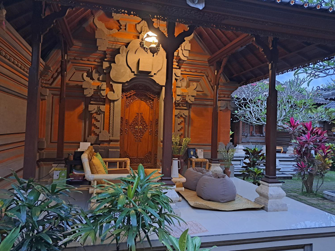 Others 2, Sahadewa House, Gianyar