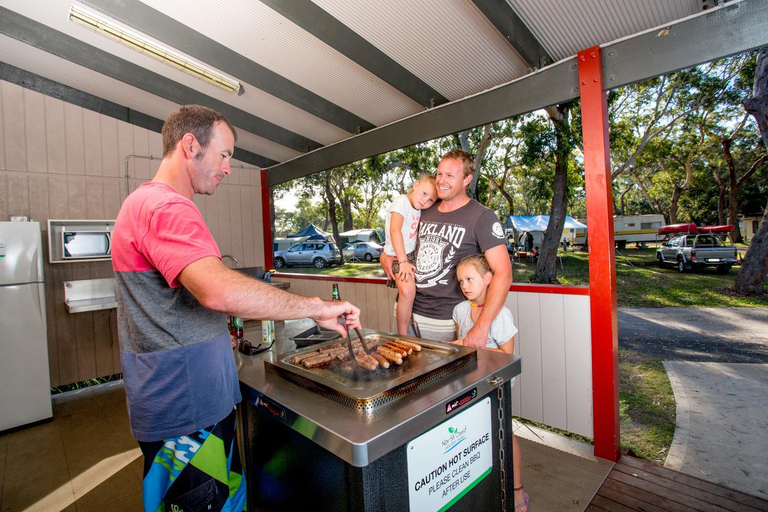 Food & Drinks, Reflections Holiday Parks Jimmys Beach, Great Lakes