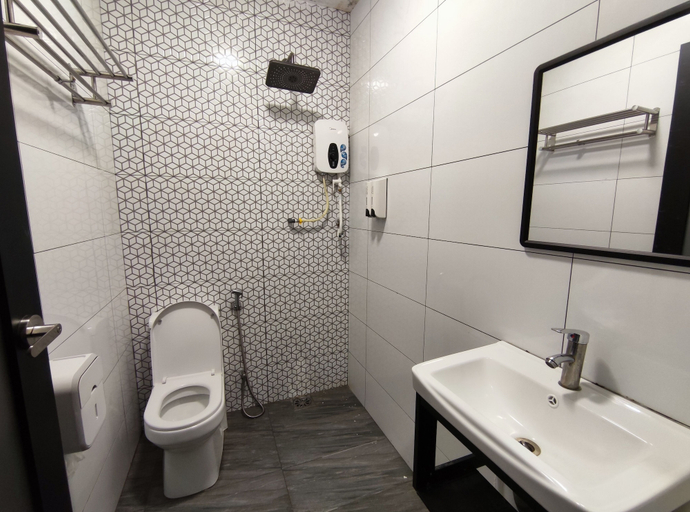 Bathroom 2, Bakri Homestay, Muar