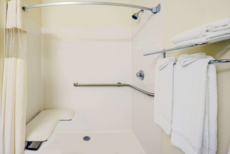 Bathroom 3