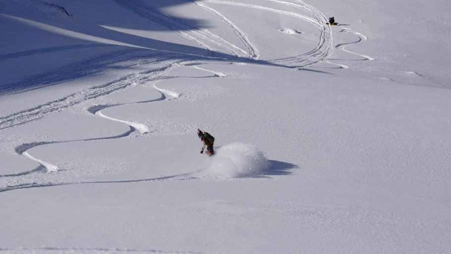 Skiing, Alpage Immo Location Service, Monthey
