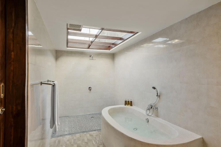 Bathroom 5