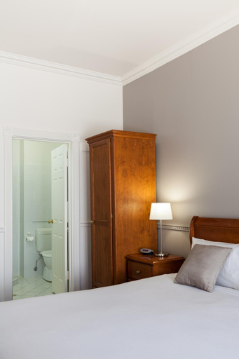 Bedroom 17